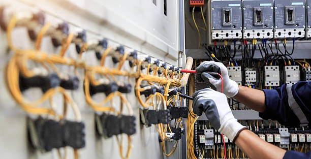 Professional Electrician technician working in Yale, OK
